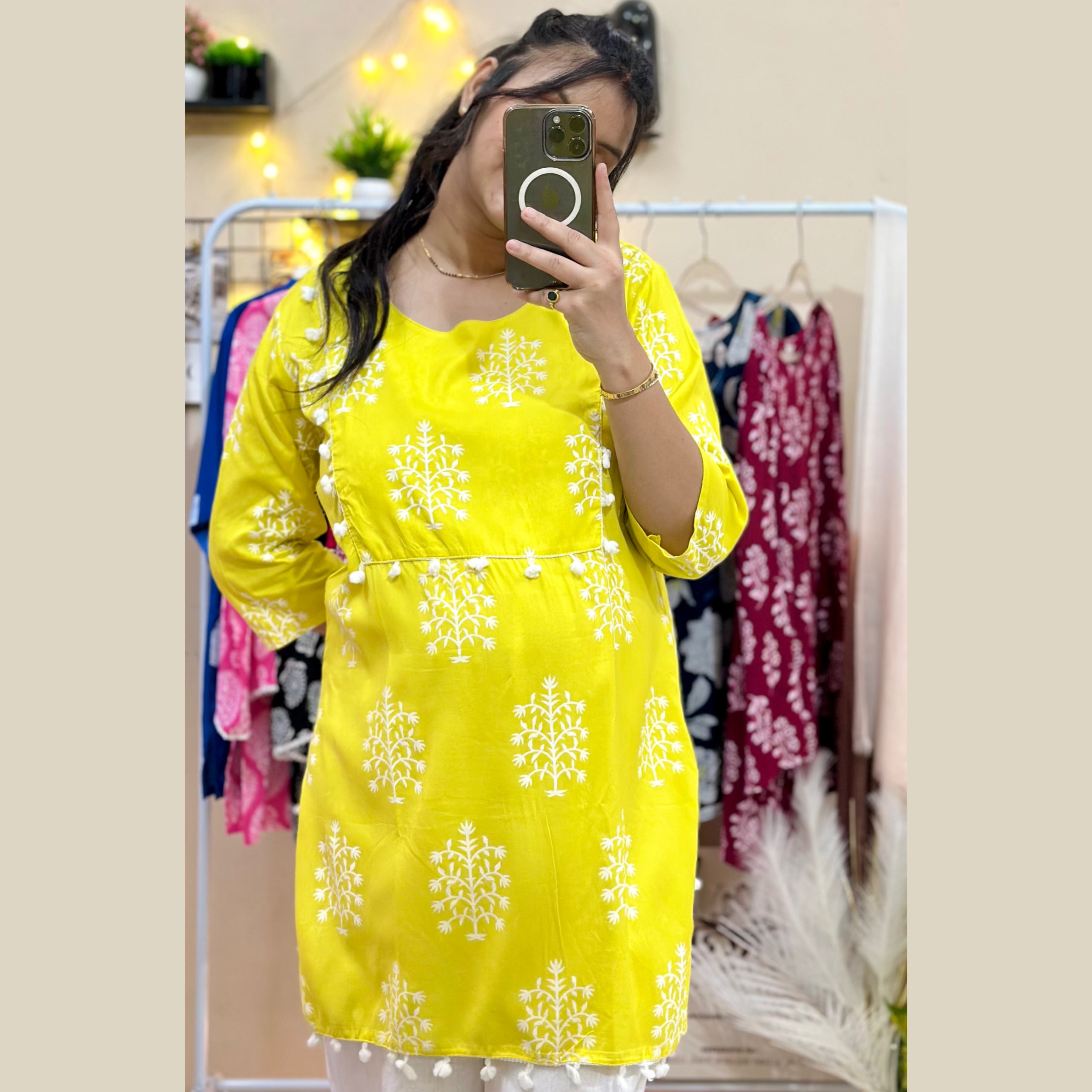 Noor-e-Zard | Short Kurti