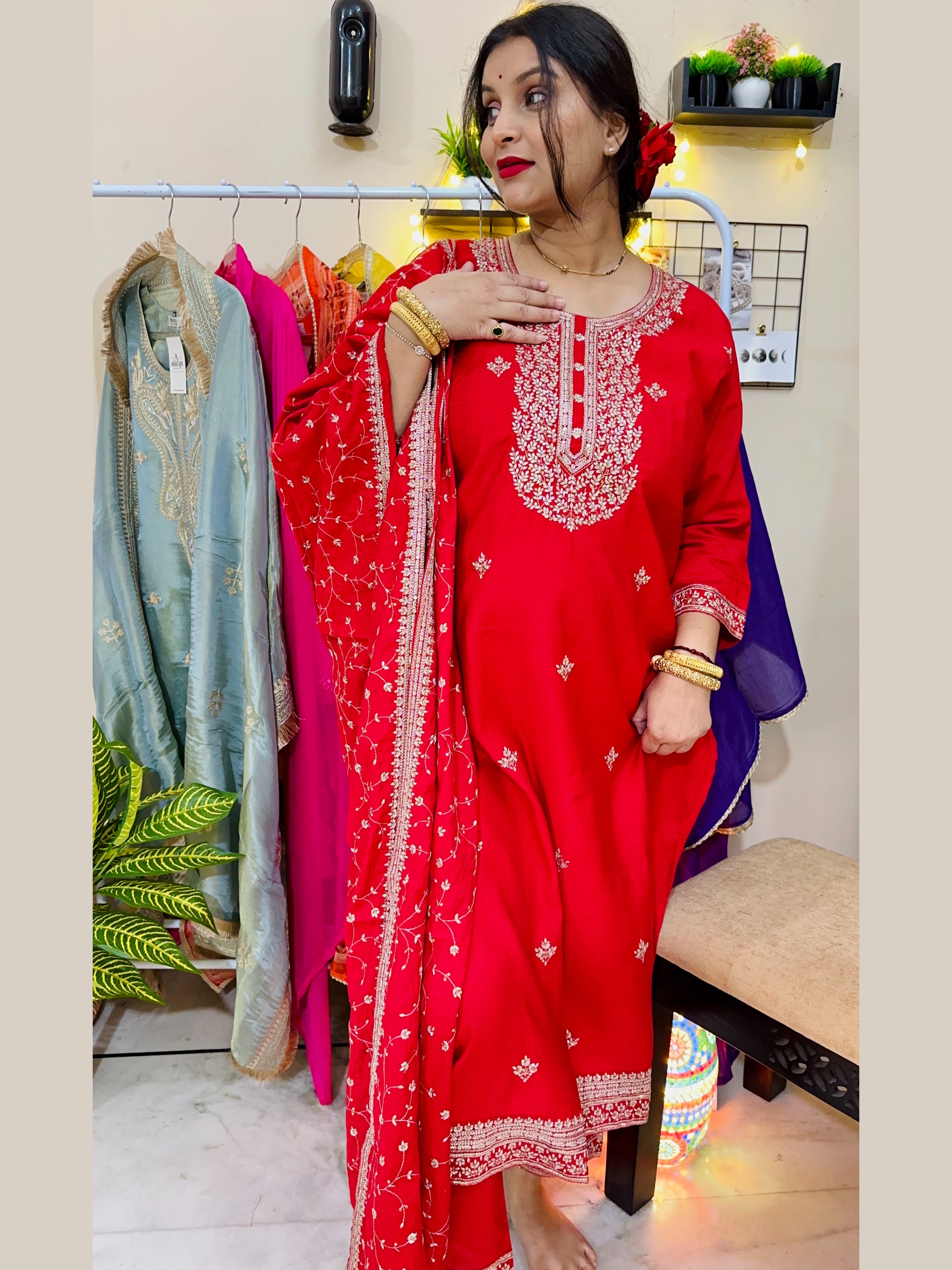 Sindoori Saaj | Suit-Set