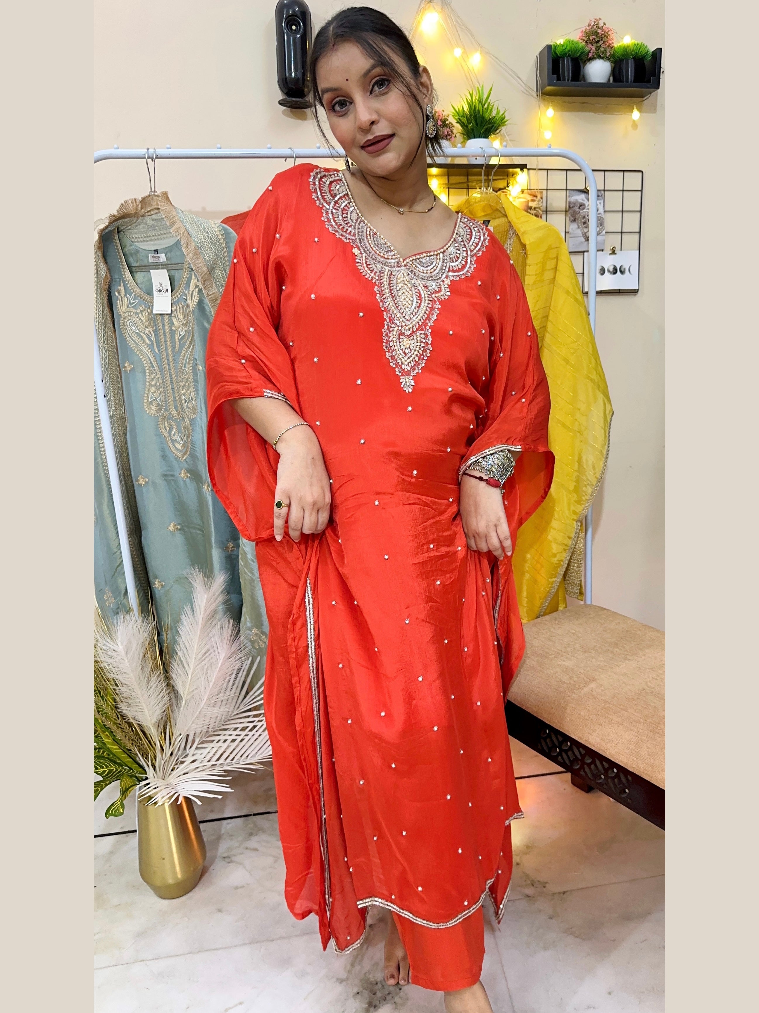 Amber-e-Husn | Kafatan suit-set