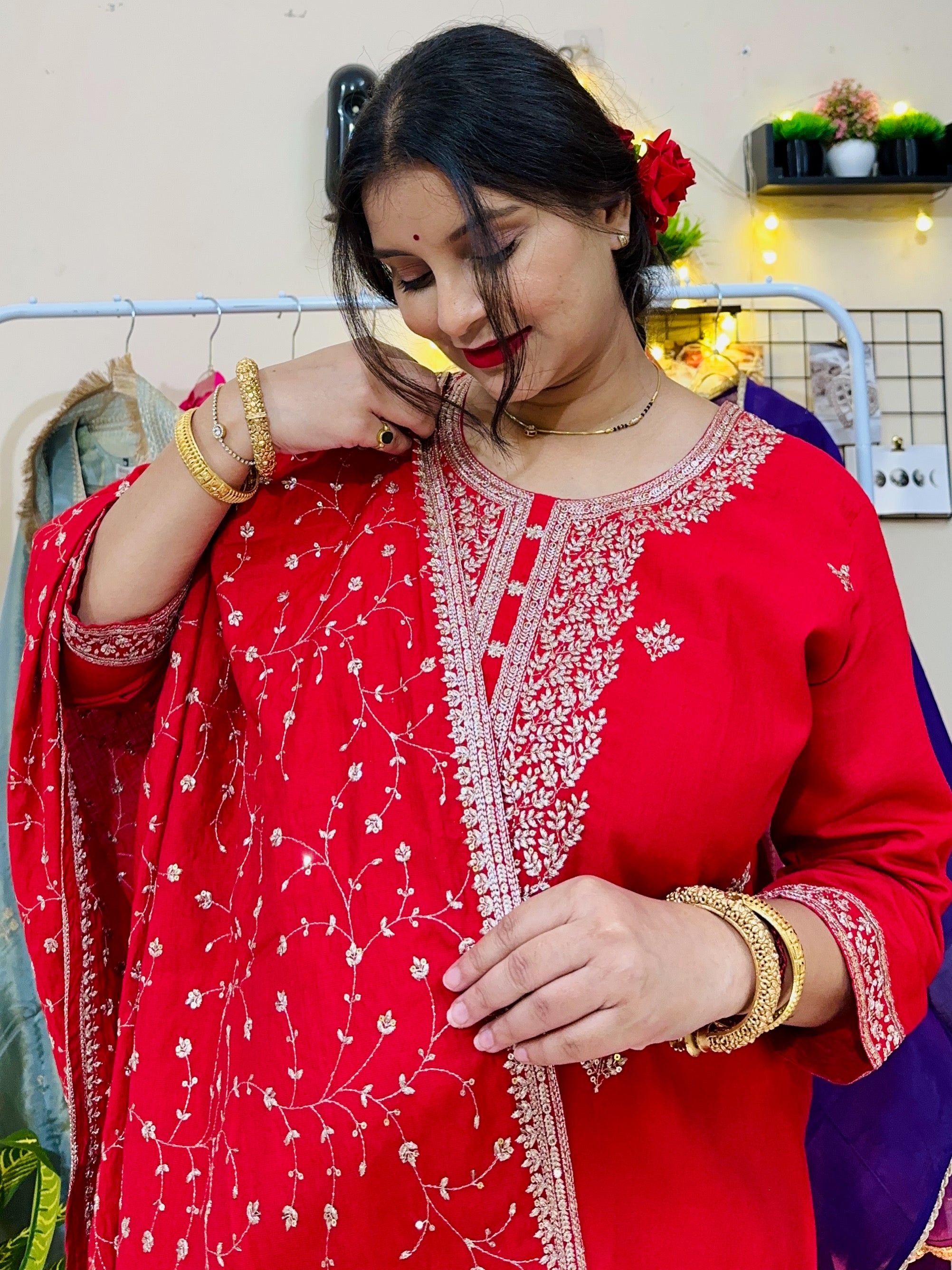 Sindoori Saaj | Suit-Set
