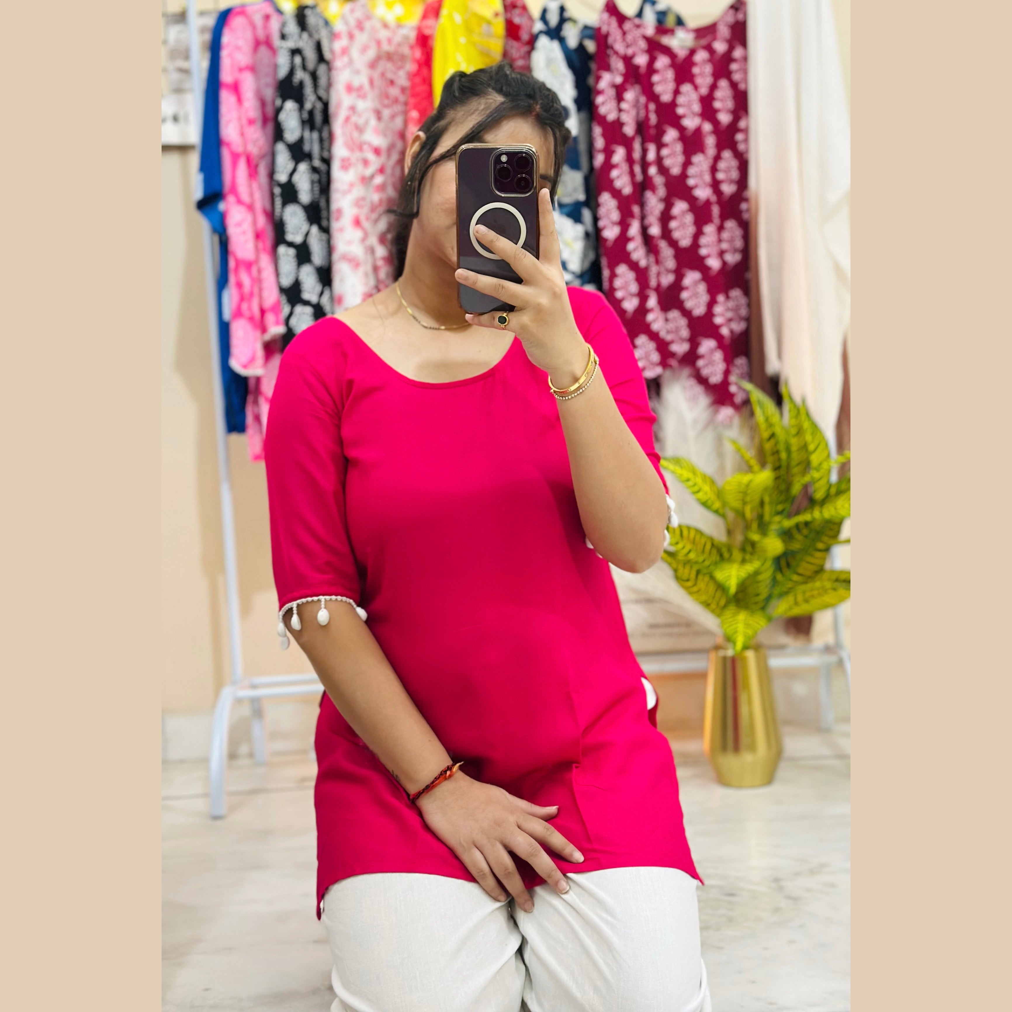 Sakhiyaan pink | Short Kurti