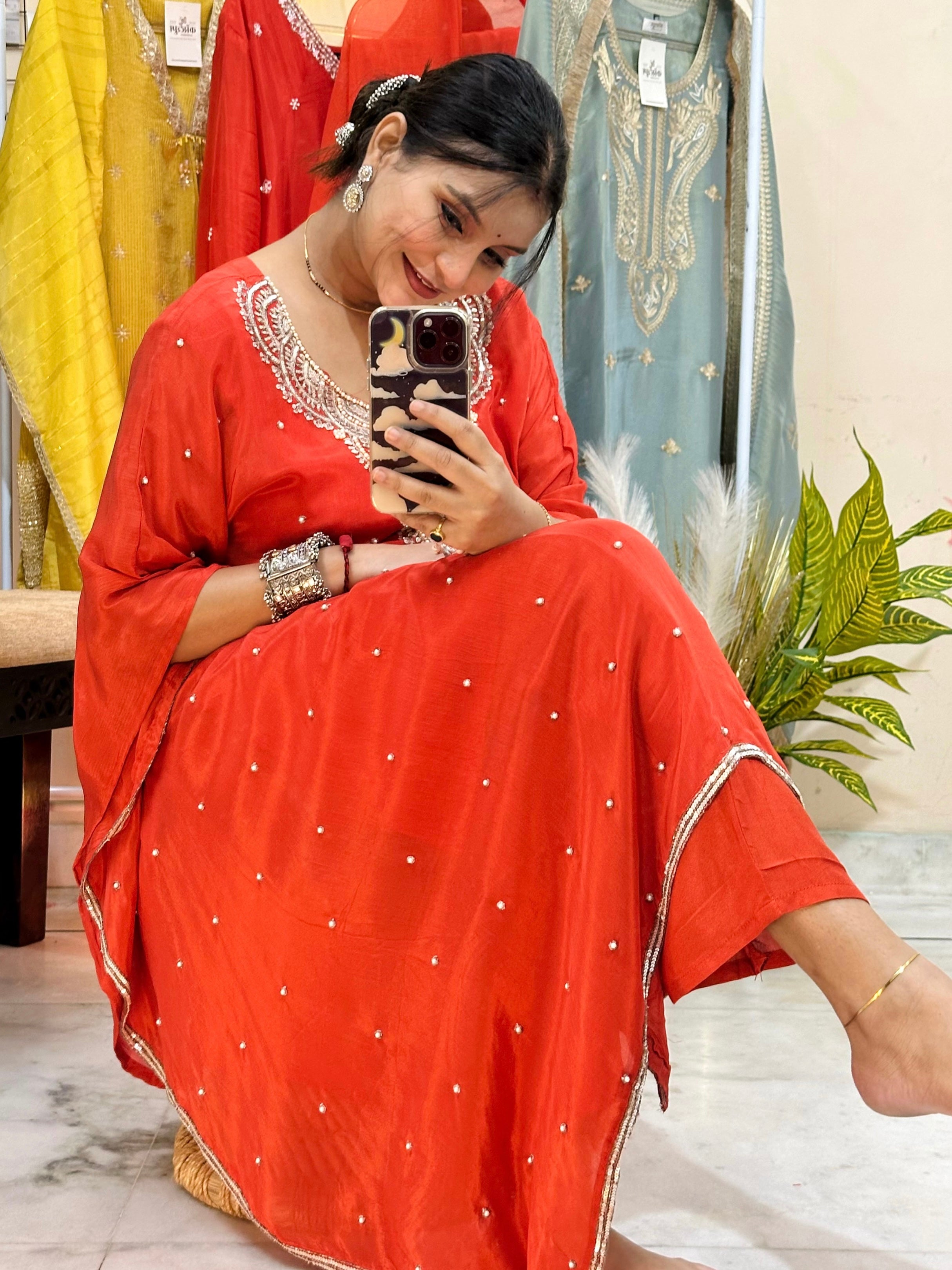 Amber-e-Husn | Kafatan suit-set